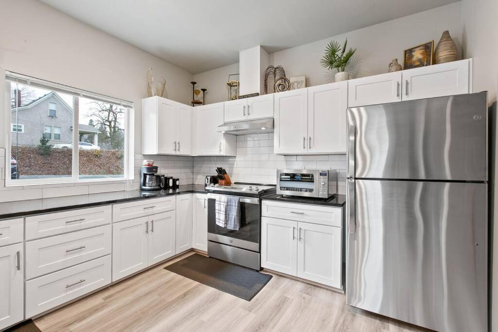 Full Ada Unit - 2 Bed 2 Bath Unit Near Downtown Apartment Spokane Luaran gambar