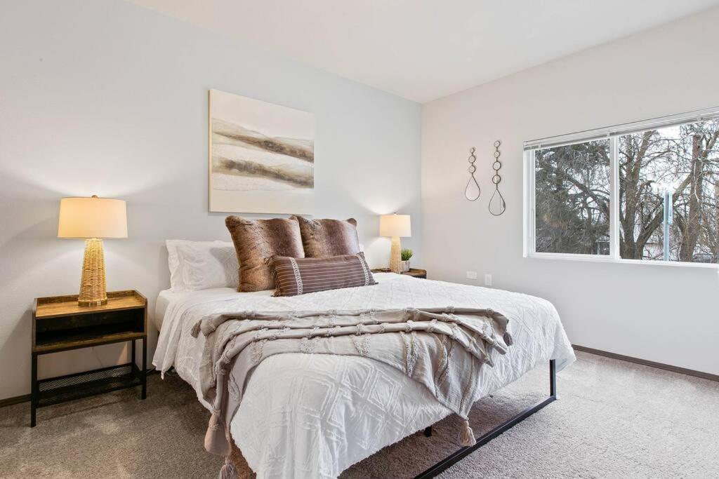 Full Ada Unit - 2 Bed 2 Bath Unit Near Downtown Apartment Spokane Luaran gambar