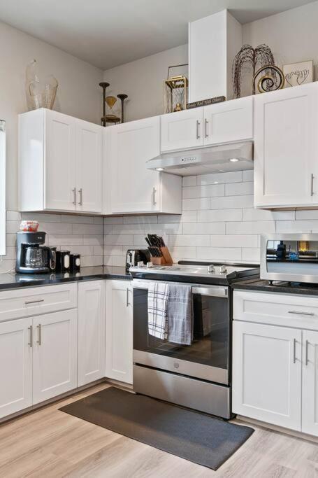 Full Ada Unit - 2 Bed 2 Bath Unit Near Downtown Apartment Spokane Luaran gambar